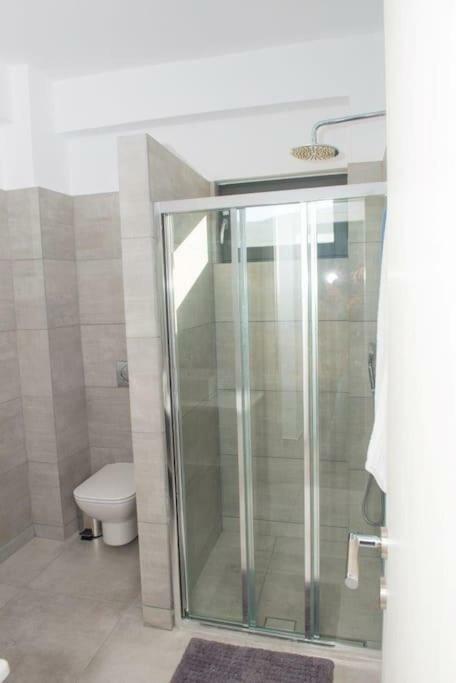Irene Twin Condo ปลาตาเรีย ภายนอก รูปภาพ
